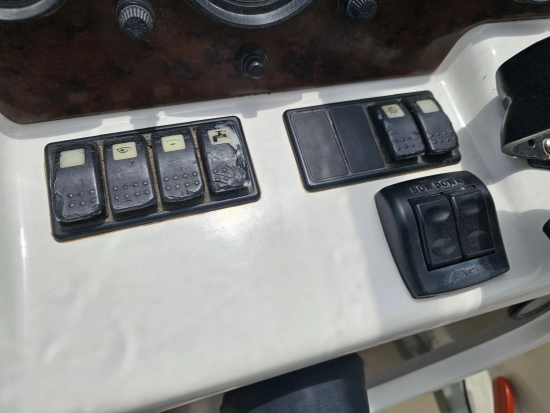 Jeanneau LEADER 805 de segunda mano en venta