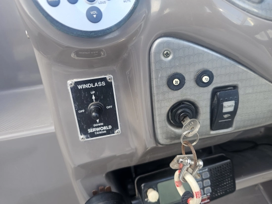 Rinker Captiva 246 CC de segunda mano en venta