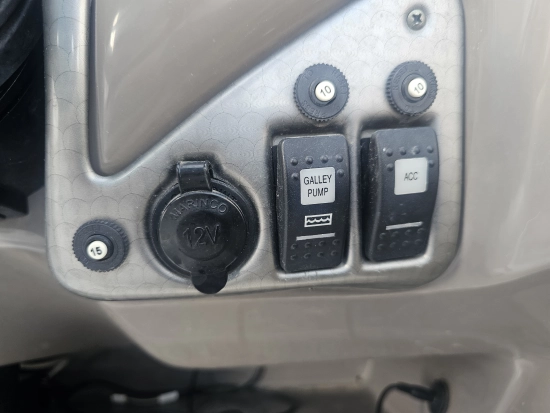 Rinker Captiva 246 CC de segunda mano en venta