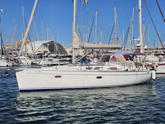 Bavaria Yachts 40 Cruiser DEEP KEEL Holiday usado à venda