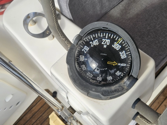Bavaria Yachts 40 Cruiser DEEP KEEL Holiday usado à venda