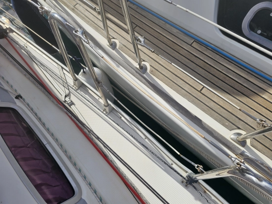 Bavaria Yachts 40 Cruiser DEEP KEEL Holiday usado à venda
