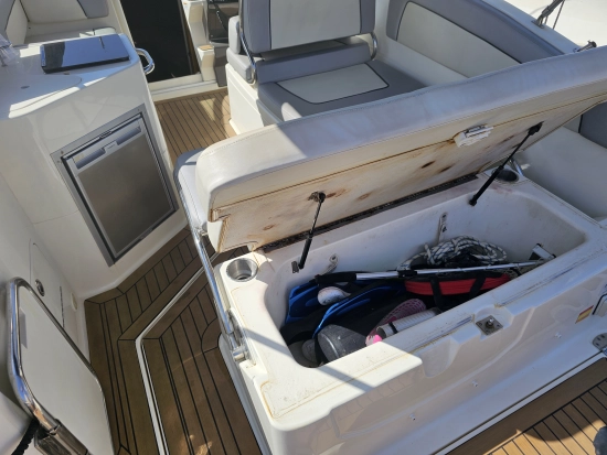 Bayliner 2855 Ciera usado à venda