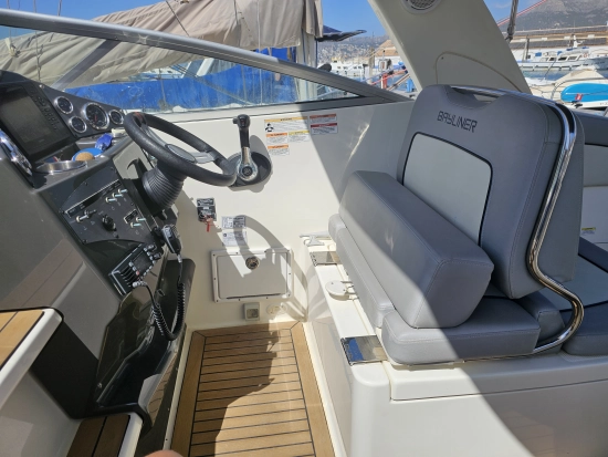 Bayliner 2855 Ciera usado à venda