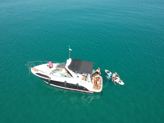 Bayliner 2855 Ciera usado à venda