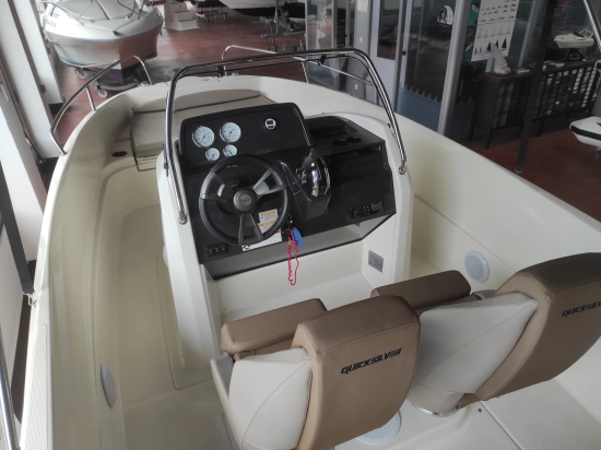 Quicksilver Open Activ 555 novos à venda