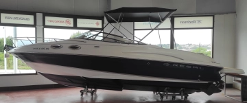 Regal 2650 Cuddy de segunda mano en venta