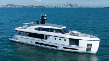 Azimut Magellano 30M usado à venda