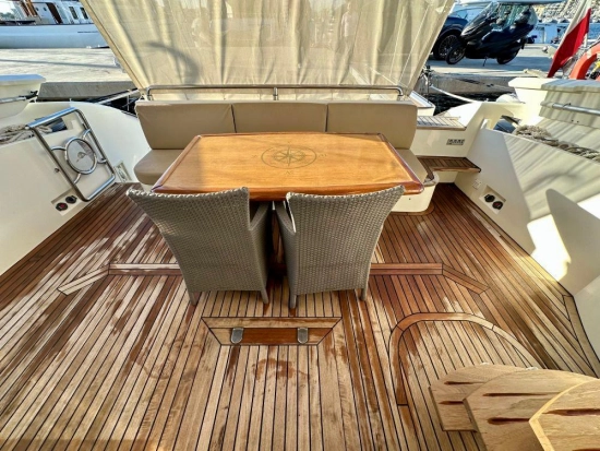 Astondoa 59 Glx usado à venda