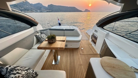 Princess V50 usata in vendita