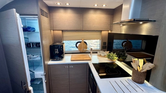 Princess V50 usata in vendita