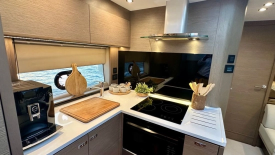 Princess V50 usata in vendita