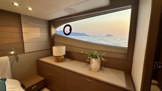 Princess V50 usata in vendita