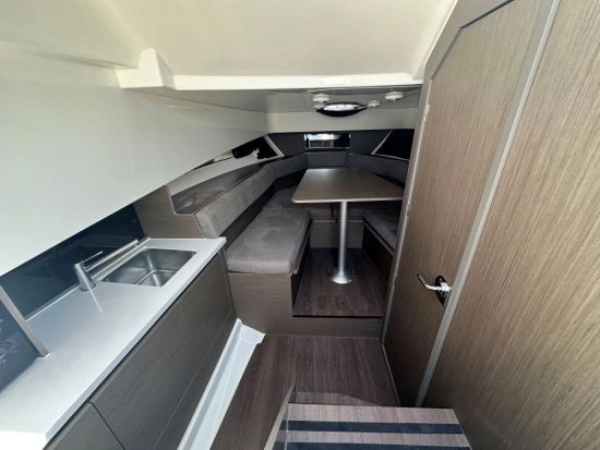 Beneteau Flyer 9 Sundeck usata in vendita