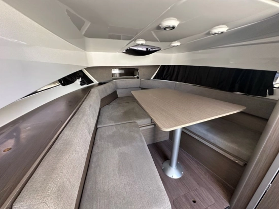 Beneteau Flyer 9 Sundeck usata in vendita