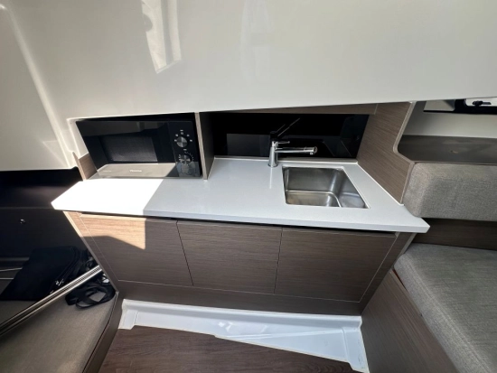 Beneteau Flyer 9 Sundeck usata in vendita