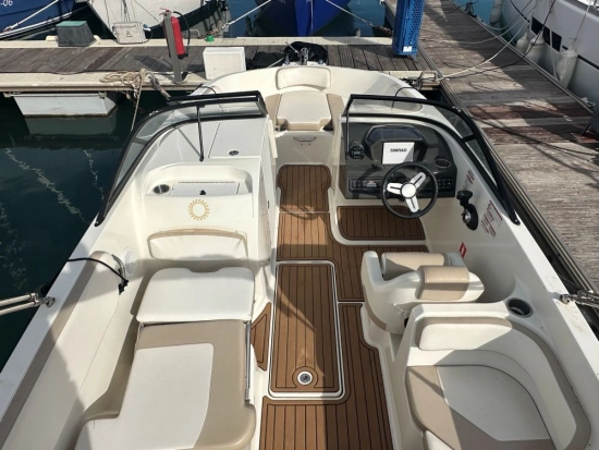 Bayliner VR6 OB usado à venda