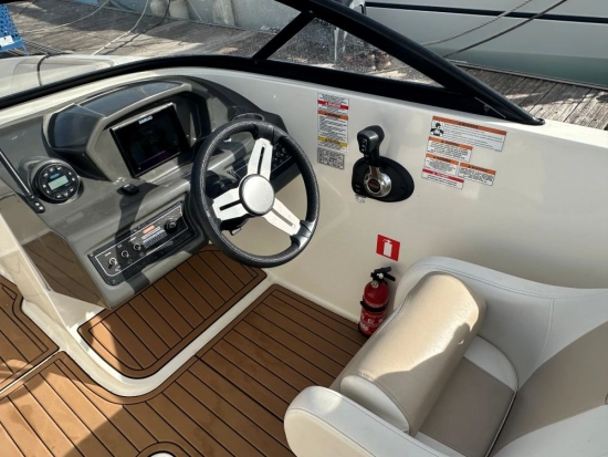 Bayliner VR6 OB usado à venda