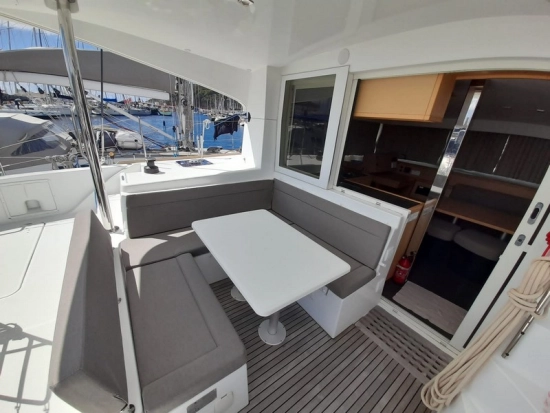 Lagoon 39 preowned for sale