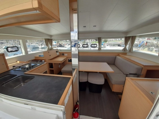 Lagoon 39 preowned for sale