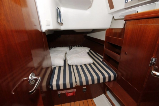 Beneteau Oceanis 423 Clipper preowned for sale