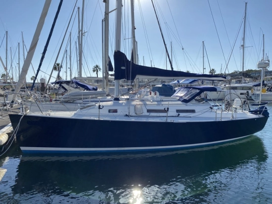 Jboats 32 preowned for sale