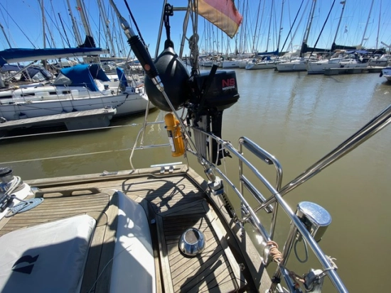 Hallberg Rassy 382 preowned for sale