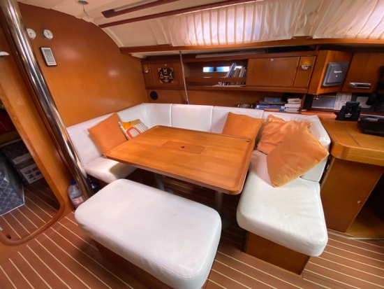 Dufour Yachts Grand Large 385 usado à venda