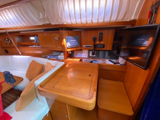 Dufour Yachts Grand Large 385 usado à venda