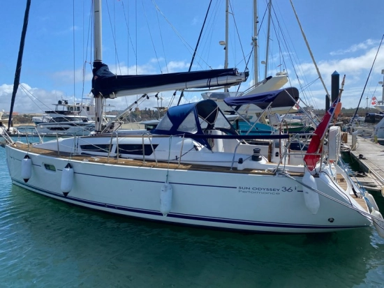 Jeanneau Sun Odyssey 36i usado à venda