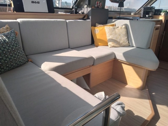 Nautitech 40 Open usado à venda