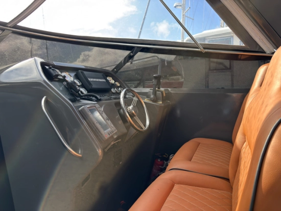 Sunseeker Martinique 38 usado à venda