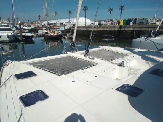 Lagoon 560 usata in vendita