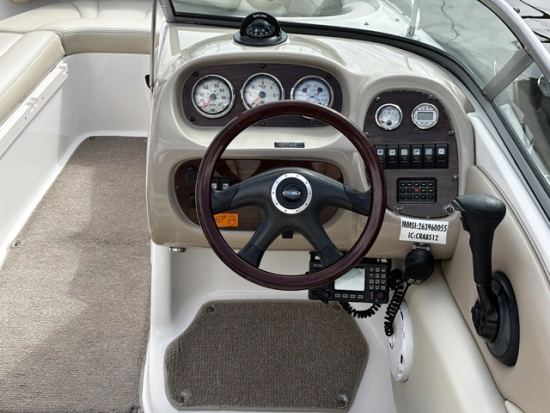 Chaparral SSi 210 usado à venda