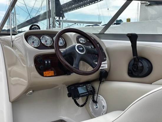 Chaparral SSi 210 usado à venda