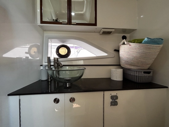 Sea Ray 320 usata in vendita