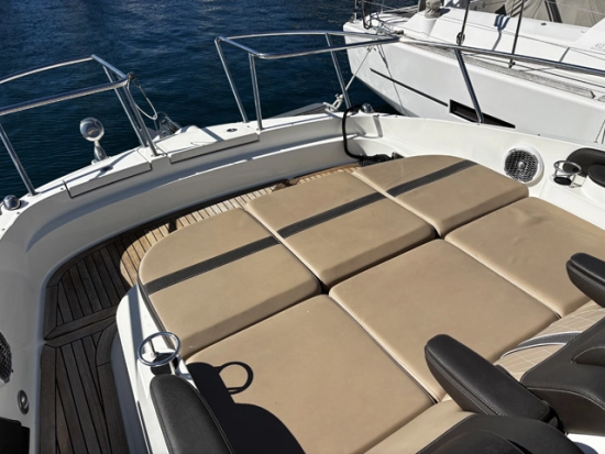 Sea Ray 320 usata in vendita