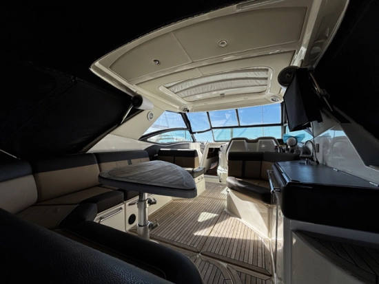 Sea Ray 320 usata in vendita