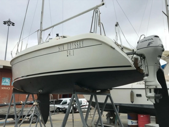 Jeanneau Sun Odyssey 24.1 usado à venda