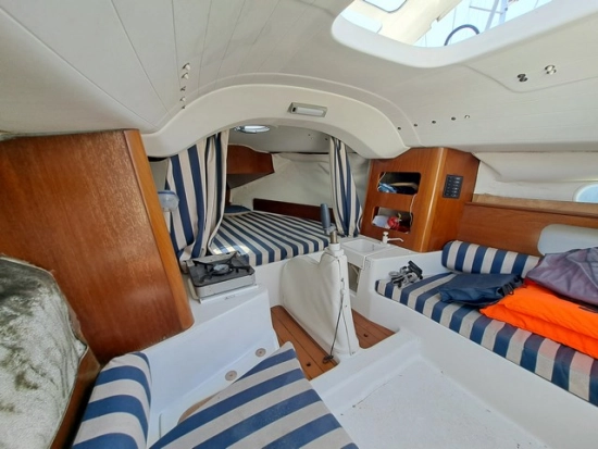 Beneteau First 211 usado à venda