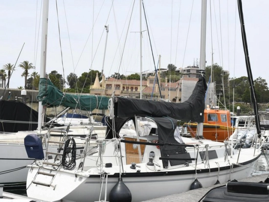 Dufour Yachts 3800 usado à venda