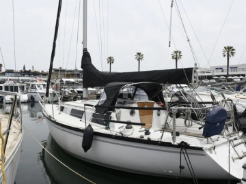 Dufour Yachts 3800 usado à venda