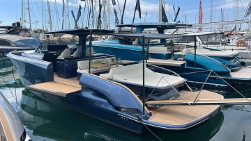 Solaris Power 44 Open brand new for sale