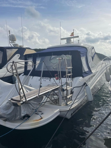 Sea Ray Sundancer 455 usata in vendita
