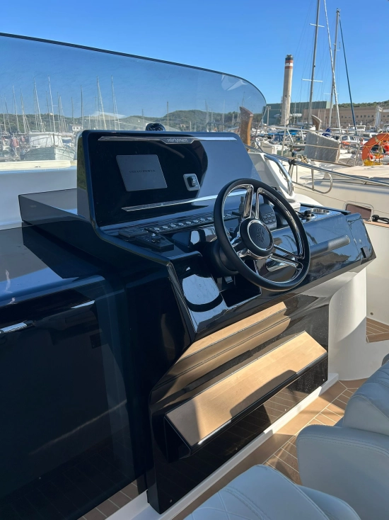 Solaris Power 40 Open de segunda mano en venta