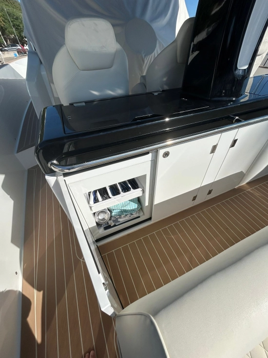 Solaris Power 40 Open de segunda mano en venta