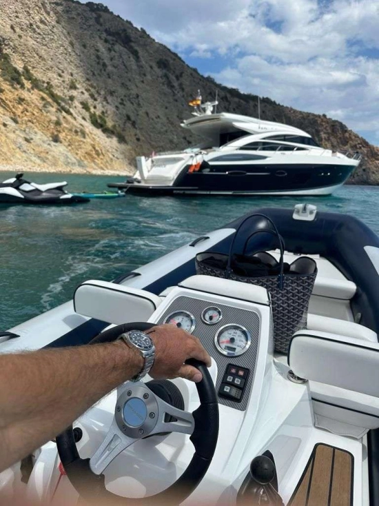Princess V72 usata in vendita