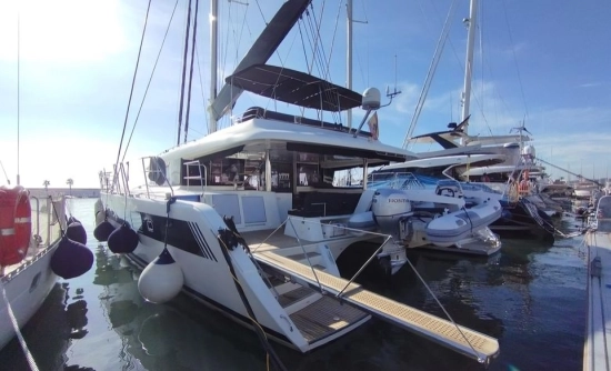 Lagoon 620 usata in vendita