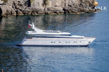 Cantieri di Pisa Akhir 85 usado à venda