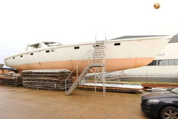 Trintella 82AD hull usata in vendita